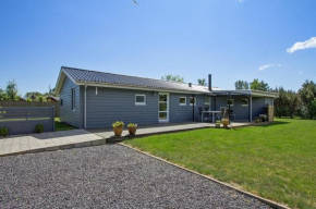 Three-Bedroom Holiday Home in Hals
